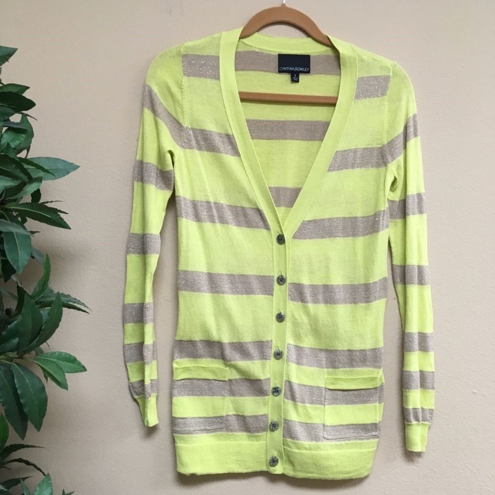Cardi Celadon, taupe & gold button sweater Sz S